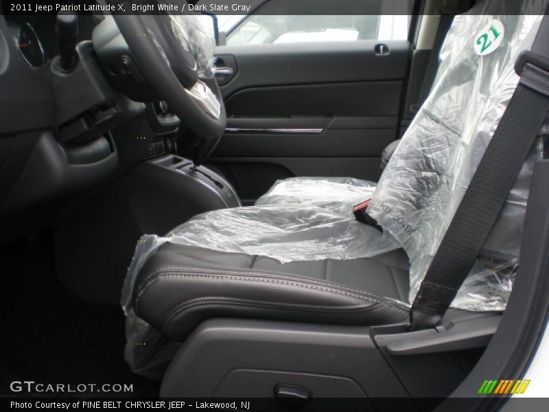 Bright White / Dark Slate Gray 2011 Jeep Patriot Latitude X