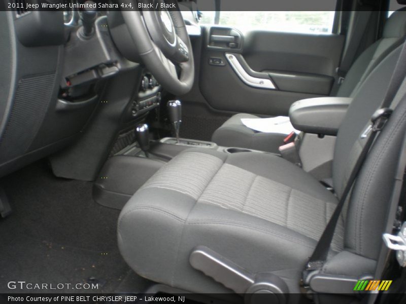 Black / Black 2011 Jeep Wrangler Unlimited Sahara 4x4