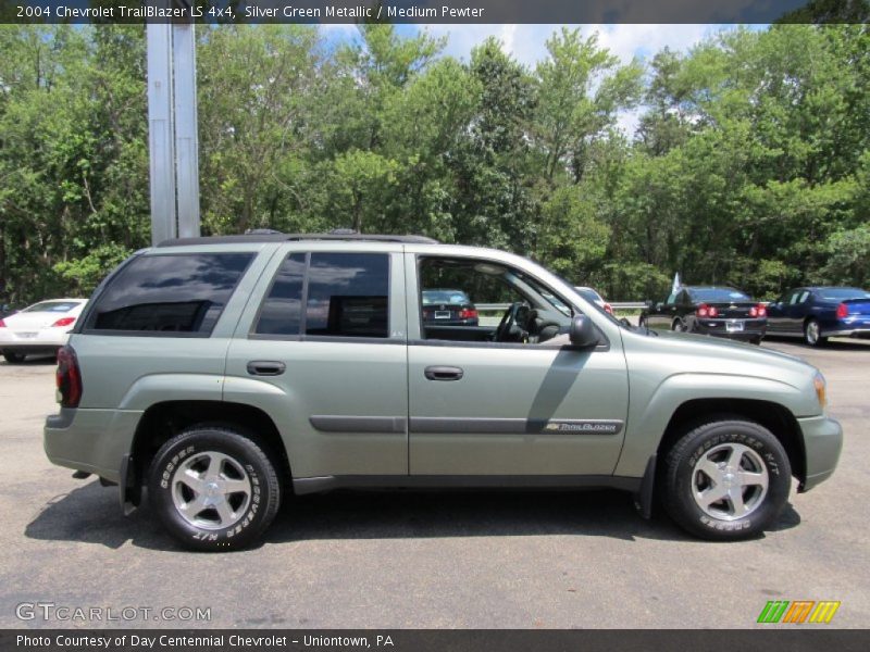 Silver Green Metallic / Medium Pewter 2004 Chevrolet TrailBlazer LS 4x4