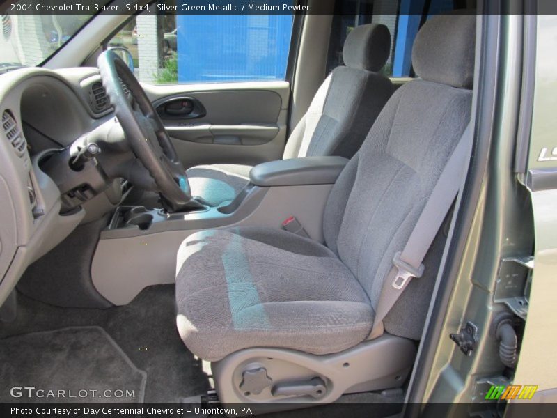 Silver Green Metallic / Medium Pewter 2004 Chevrolet TrailBlazer LS 4x4