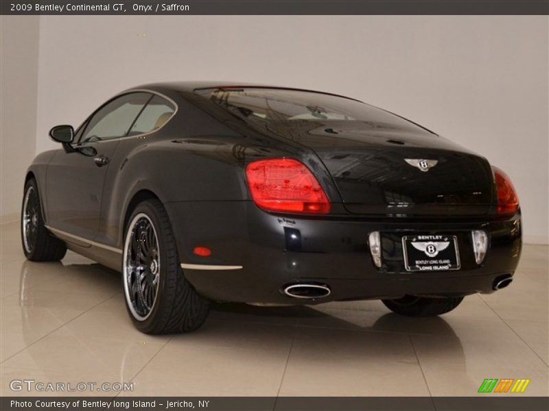 Onyx / Saffron 2009 Bentley Continental GT