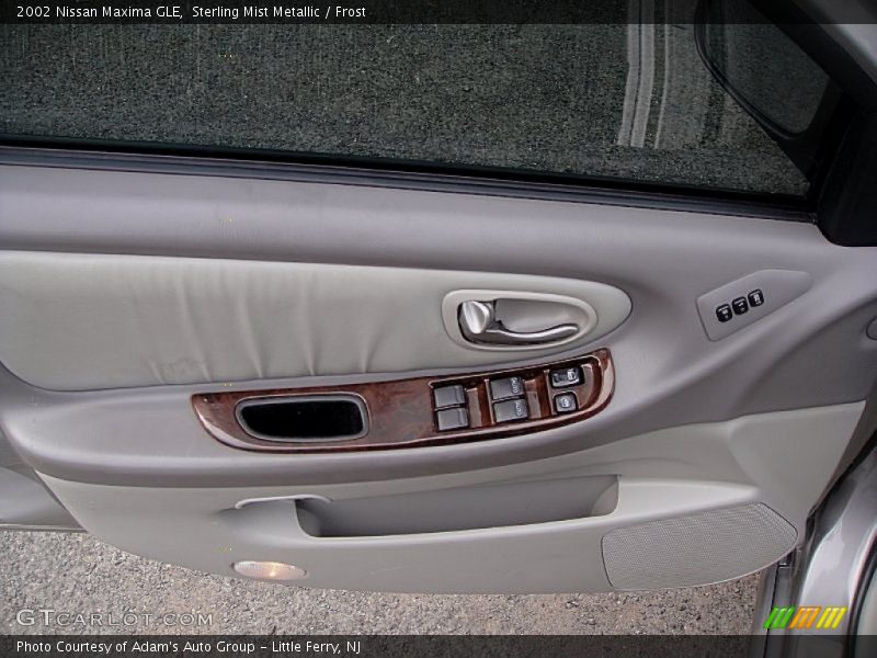 Sterling Mist Metallic / Frost 2002 Nissan Maxima GLE
