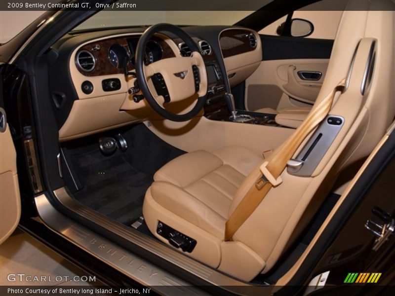 Onyx / Saffron 2009 Bentley Continental GT