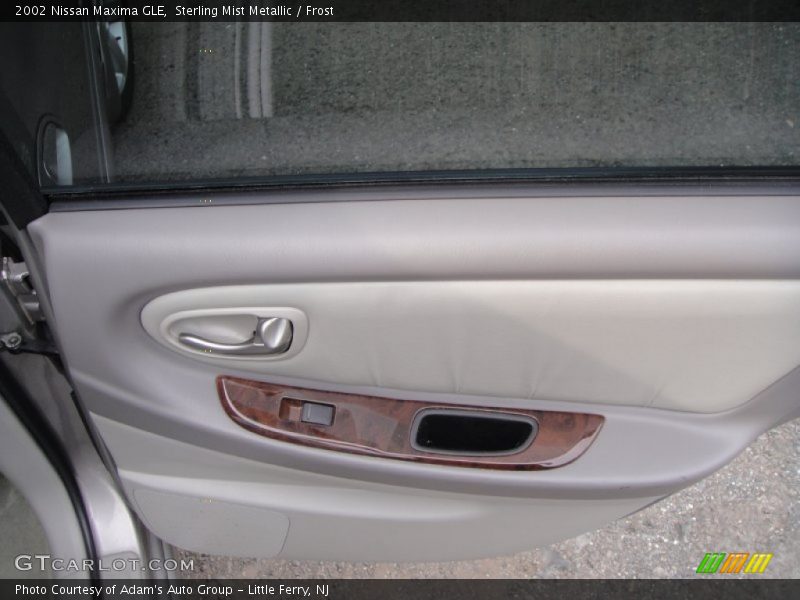 Sterling Mist Metallic / Frost 2002 Nissan Maxima GLE