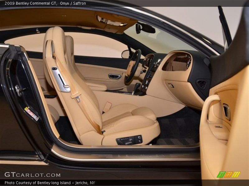 Onyx / Saffron 2009 Bentley Continental GT