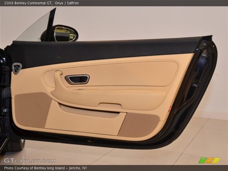 Onyx / Saffron 2009 Bentley Continental GT