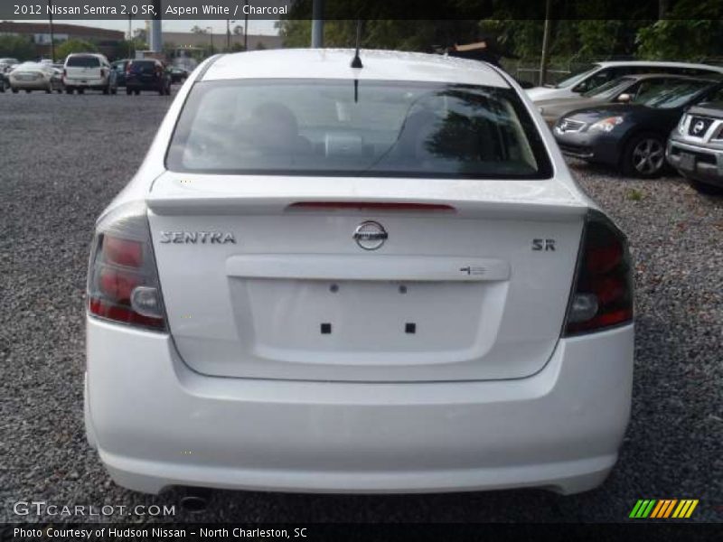 Aspen White / Charcoal 2012 Nissan Sentra 2.0 SR