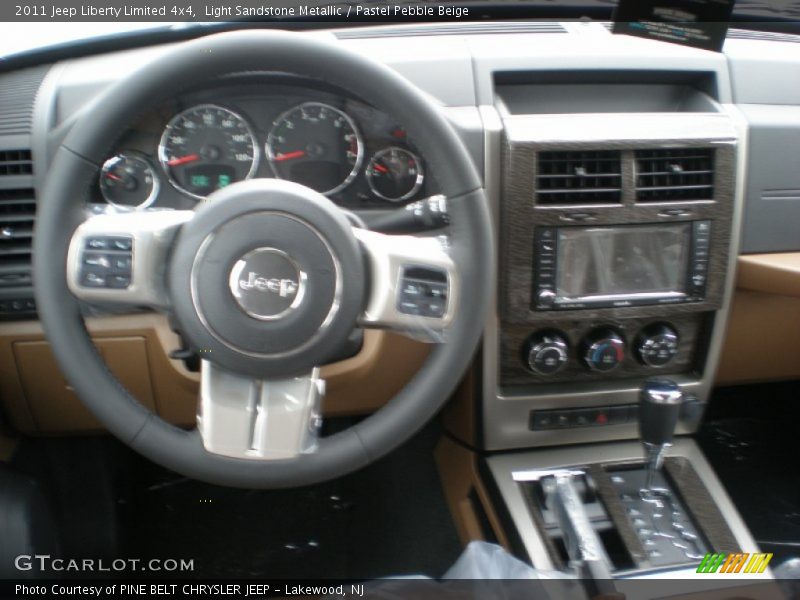 Light Sandstone Metallic / Pastel Pebble Beige 2011 Jeep Liberty Limited 4x4