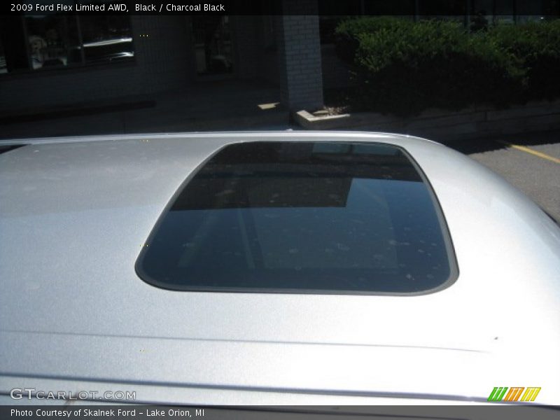 Black / Charcoal Black 2009 Ford Flex Limited AWD