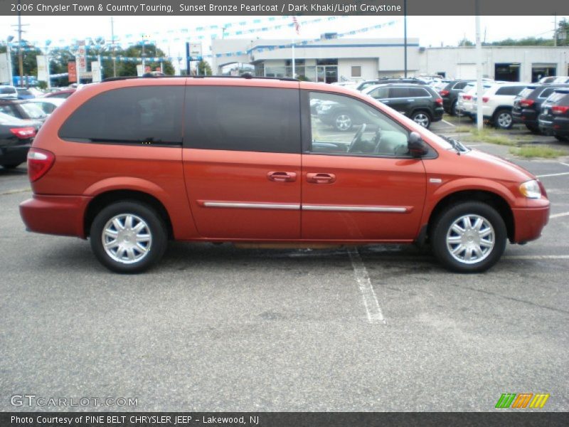 Sunset Bronze Pearlcoat / Dark Khaki/Light Graystone 2006 Chrysler Town & Country Touring