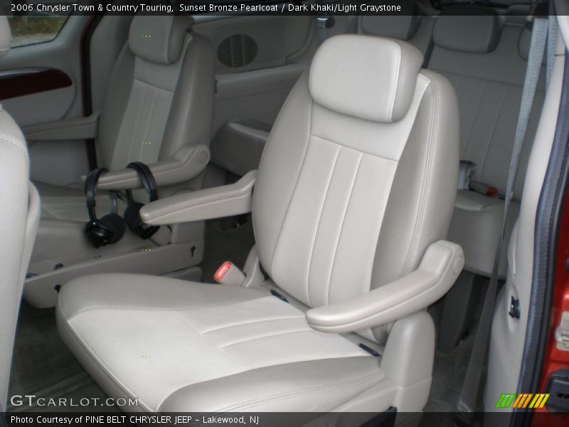 Sunset Bronze Pearlcoat / Dark Khaki/Light Graystone 2006 Chrysler Town & Country Touring