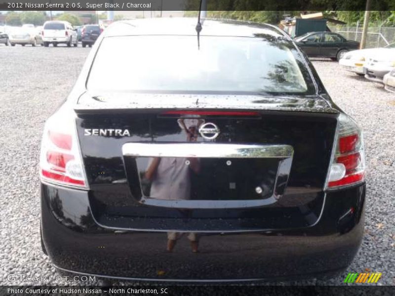 Super Black / Charcoal 2012 Nissan Sentra 2.0 S