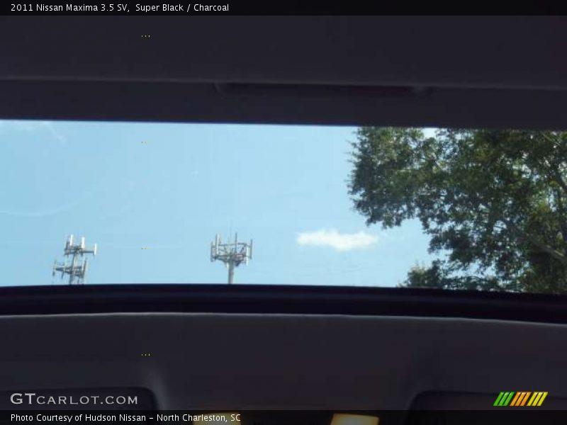 Super Black / Charcoal 2011 Nissan Maxima 3.5 SV