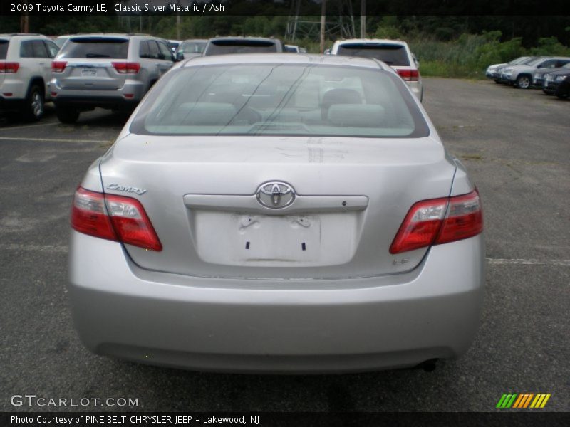 Classic Silver Metallic / Ash 2009 Toyota Camry LE