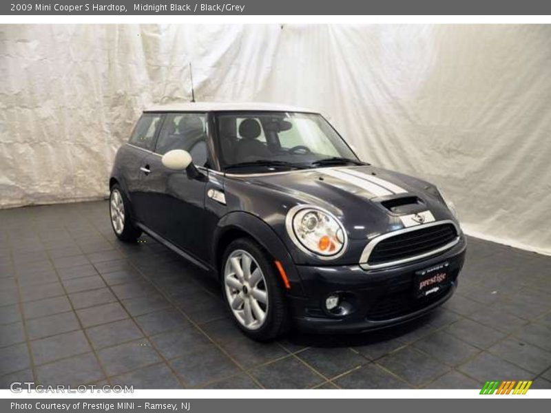 Midnight Black / Black/Grey 2009 Mini Cooper S Hardtop
