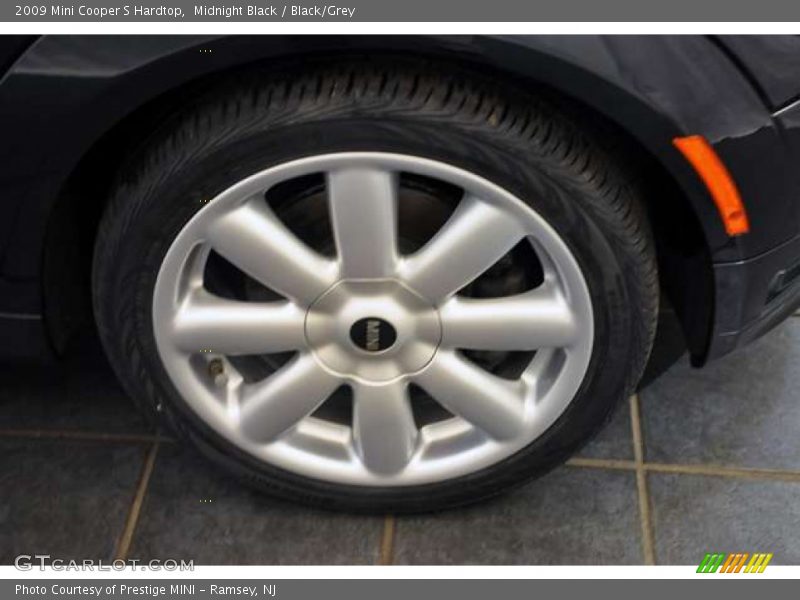 Midnight Black / Black/Grey 2009 Mini Cooper S Hardtop