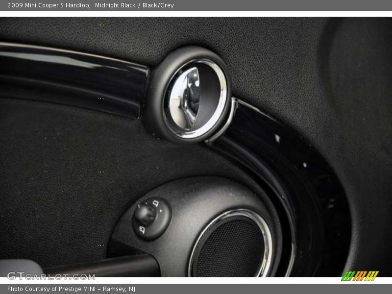 Midnight Black / Black/Grey 2009 Mini Cooper S Hardtop