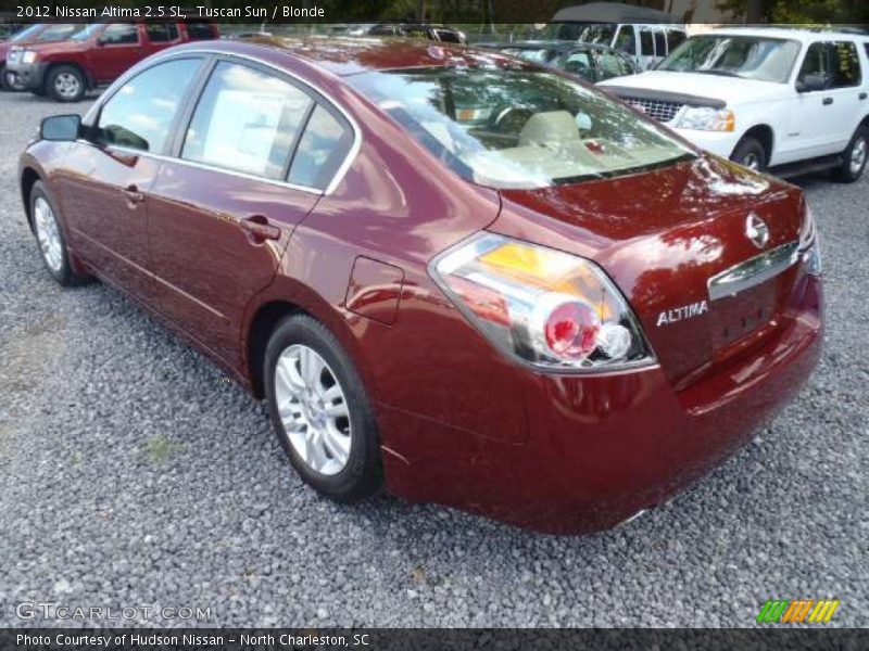 Tuscan Sun / Blonde 2012 Nissan Altima 2.5 SL