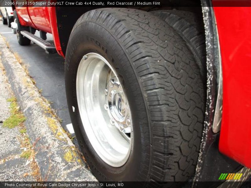Red Clearcoat / Medium Flint 2006 Ford F350 Super Duty XLT Crew Cab 4x4 Dually