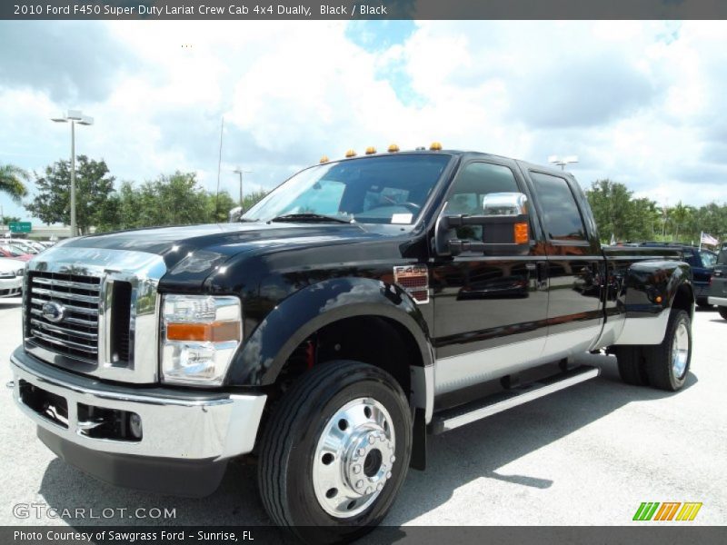 Front 3/4 View of 2010 F450 Super Duty Lariat Crew Cab 4x4 Dually