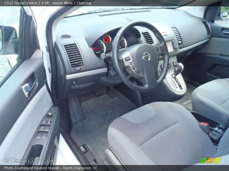 Aspen White / Charcoal 2012 Nissan Sentra 2.0 SR