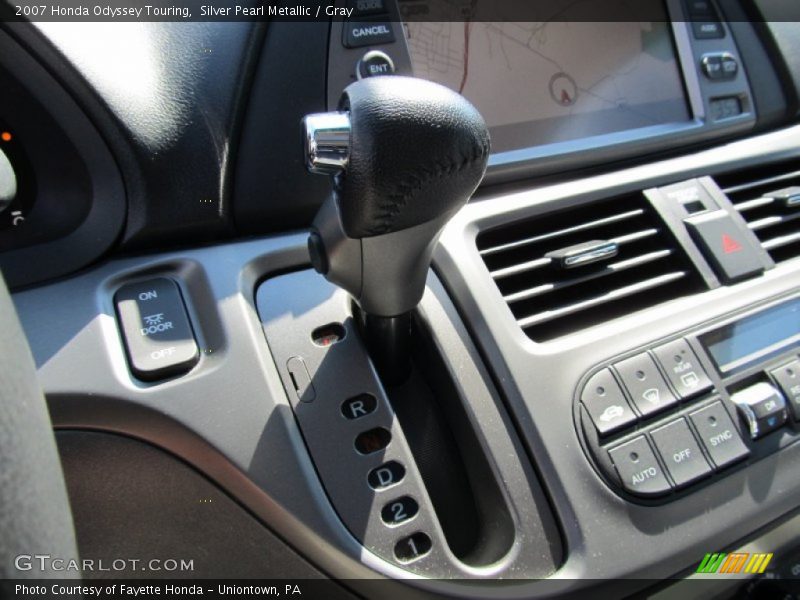 Silver Pearl Metallic / Gray 2007 Honda Odyssey Touring