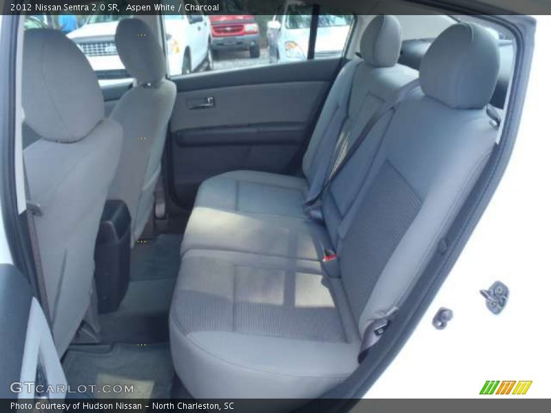 Aspen White / Charcoal 2012 Nissan Sentra 2.0 SR