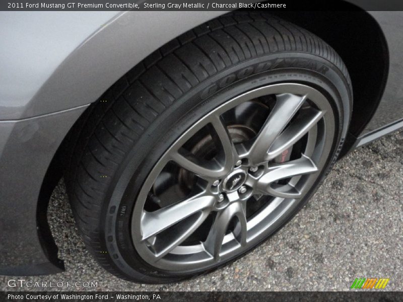  2011 Mustang GT Premium Convertible Wheel