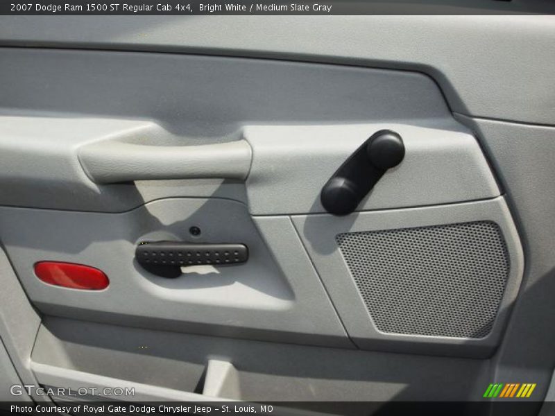 Bright White / Medium Slate Gray 2007 Dodge Ram 1500 ST Regular Cab 4x4