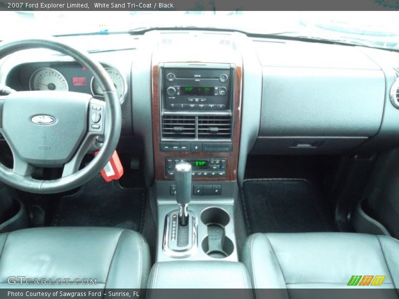 White Sand Tri-Coat / Black 2007 Ford Explorer Limited