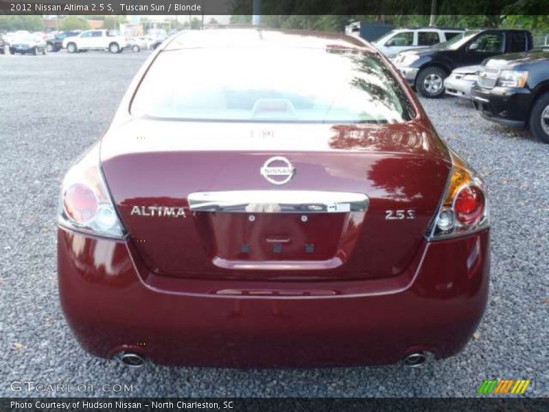 Tuscan Sun / Blonde 2012 Nissan Altima 2.5 S