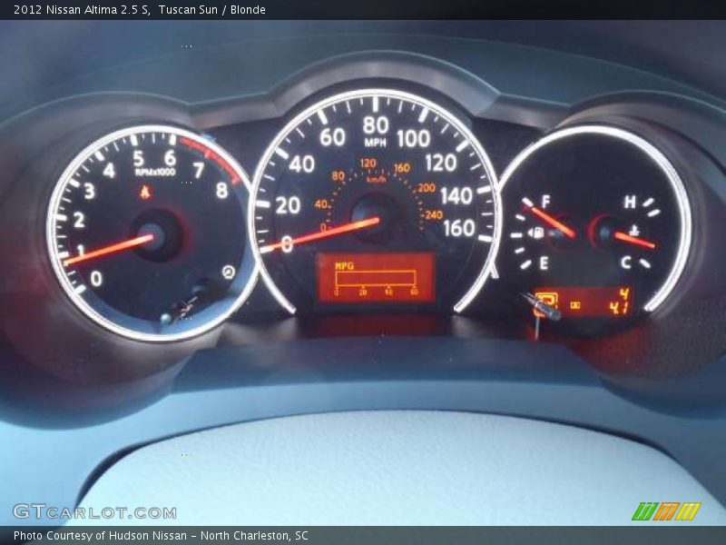 Tuscan Sun / Blonde 2012 Nissan Altima 2.5 S