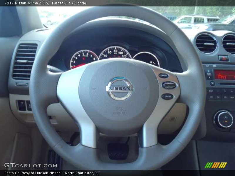 Tuscan Sun / Blonde 2012 Nissan Altima 2.5 S