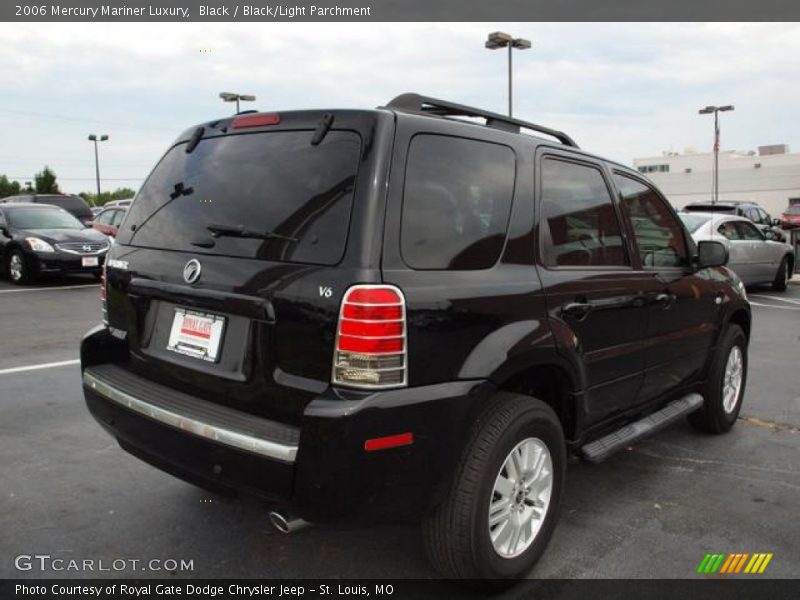 Black / Black/Light Parchment 2006 Mercury Mariner Luxury