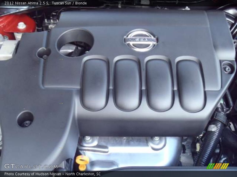 Tuscan Sun / Blonde 2012 Nissan Altima 2.5 S
