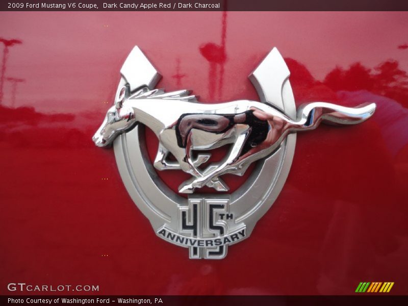 Dark Candy Apple Red / Dark Charcoal 2009 Ford Mustang V6 Coupe