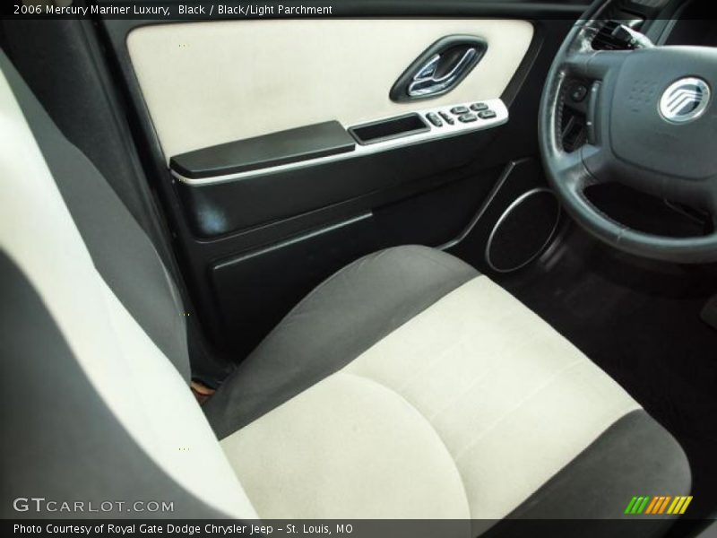 Black / Black/Light Parchment 2006 Mercury Mariner Luxury