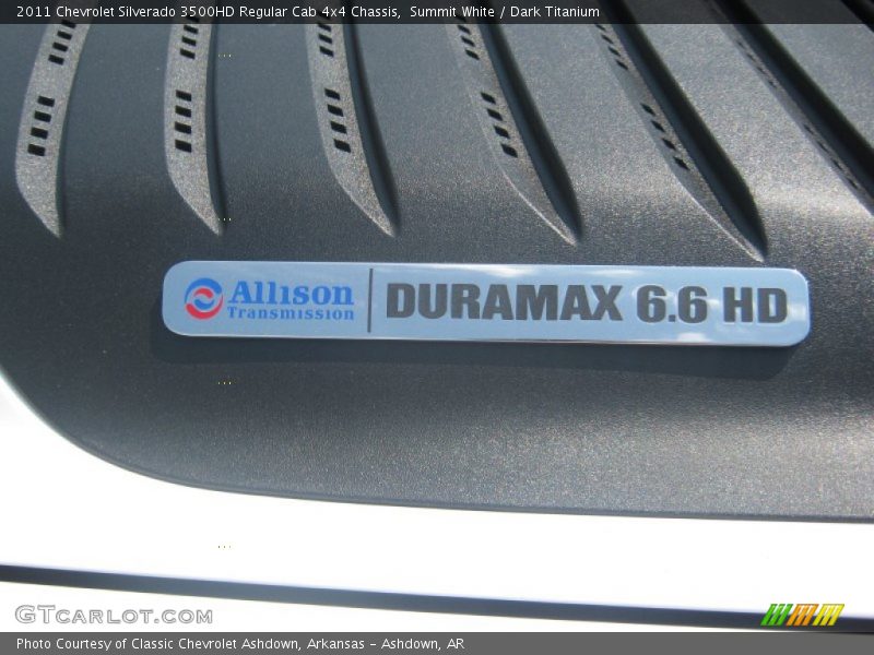  2011 Silverado 3500HD Regular Cab 4x4 Chassis Logo