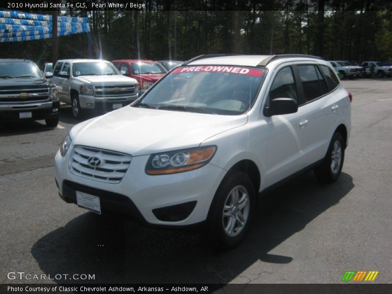 Pearl White / Beige 2010 Hyundai Santa Fe GLS