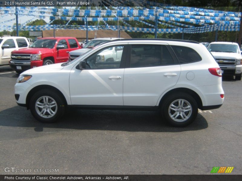 Pearl White / Beige 2010 Hyundai Santa Fe GLS