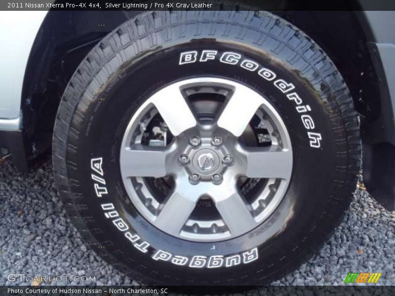 Silver Lightning / Pro 4X Gray Leather 2011 Nissan Xterra Pro-4X 4x4
