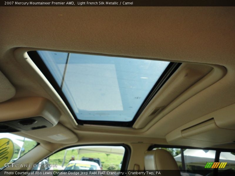Light French Silk Metallic / Camel 2007 Mercury Mountaineer Premier AWD
