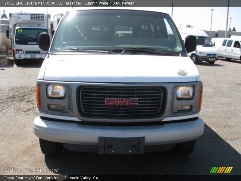 Summit White / Dark Pewter 2001 GMC Savana Van 3500 SLE Passenger