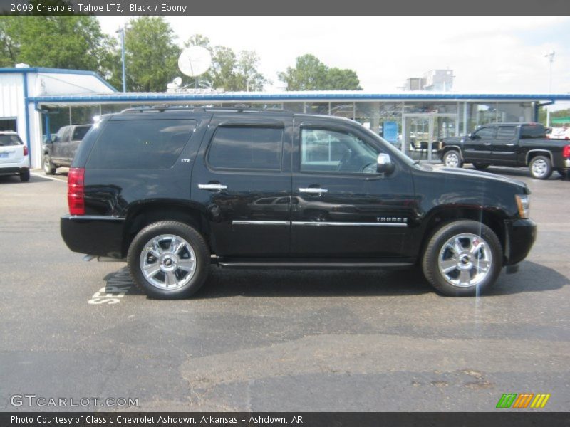 Black / Ebony 2009 Chevrolet Tahoe LTZ