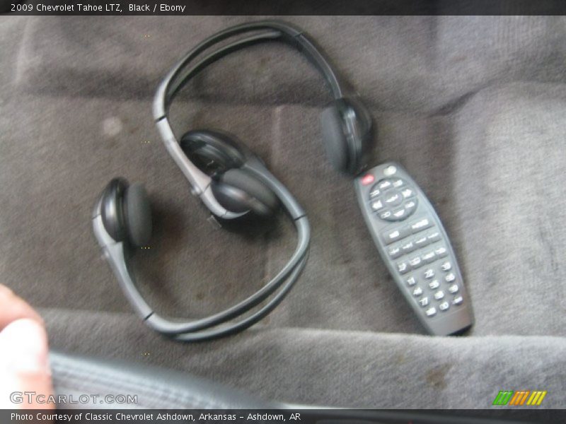 Black / Ebony 2009 Chevrolet Tahoe LTZ