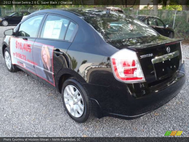 Super Black / Charcoal 2012 Nissan Sentra 2.0 S