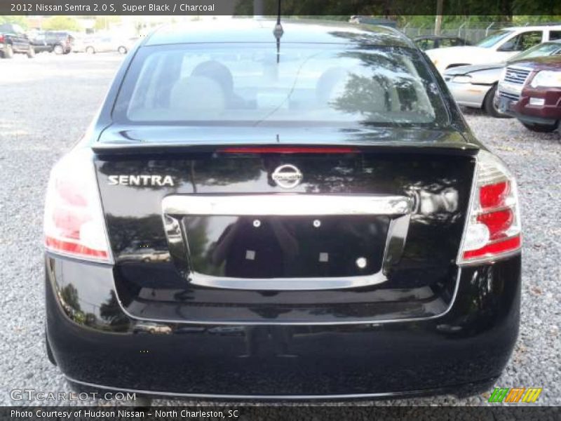 Super Black / Charcoal 2012 Nissan Sentra 2.0 S