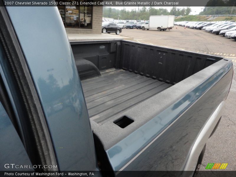Blue Granite Metallic / Dark Charcoal 2007 Chevrolet Silverado 1500 Classic Z71 Extended Cab 4x4