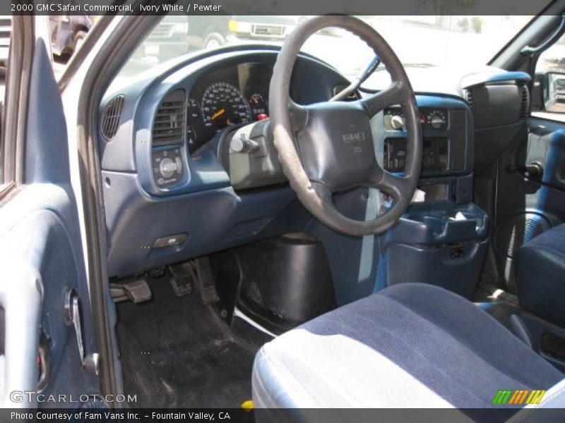 Ivory White / Pewter 2000 GMC Safari Commercial
