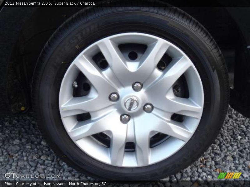 Super Black / Charcoal 2012 Nissan Sentra 2.0 S